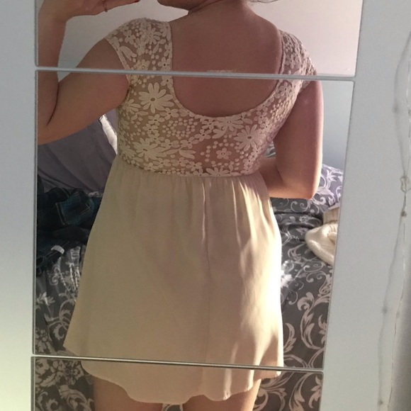 Elegant LOVELY DAY lace dress (from Honey) - Picture 4 of 6